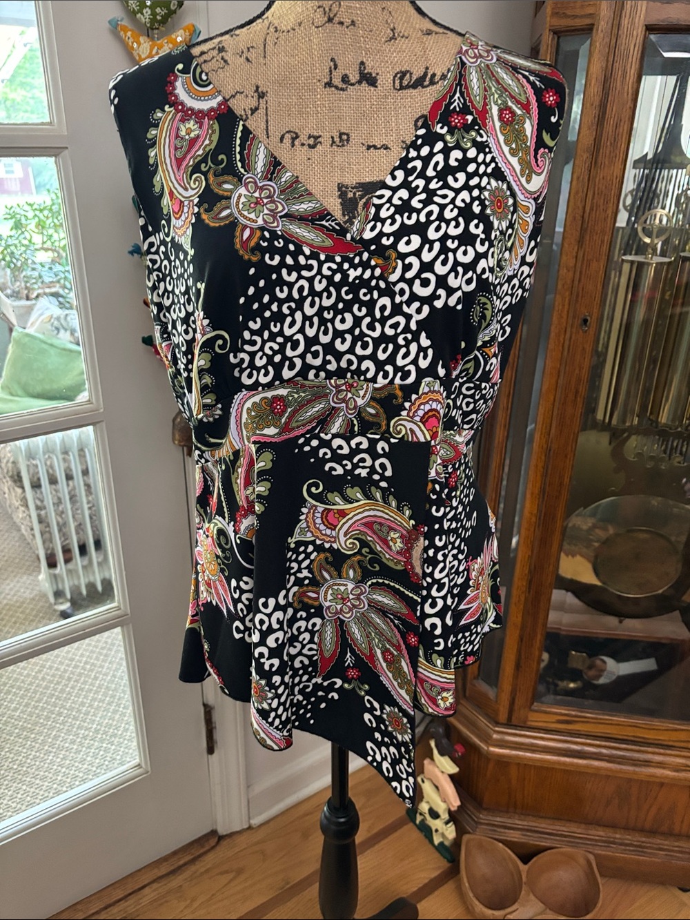 Dress Barn Black Paisley & Leopard Print Sleeveless Blouse